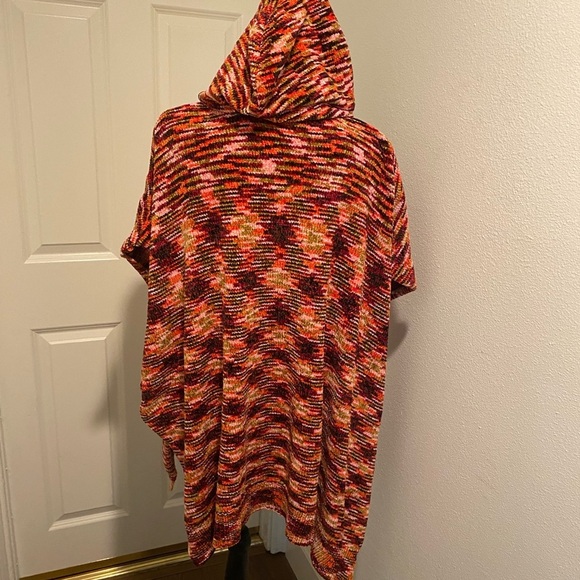 Women’s Poncho Boho Hooded Chenille Multi Colored Oversized One Size NEW - Picture 4 of 12